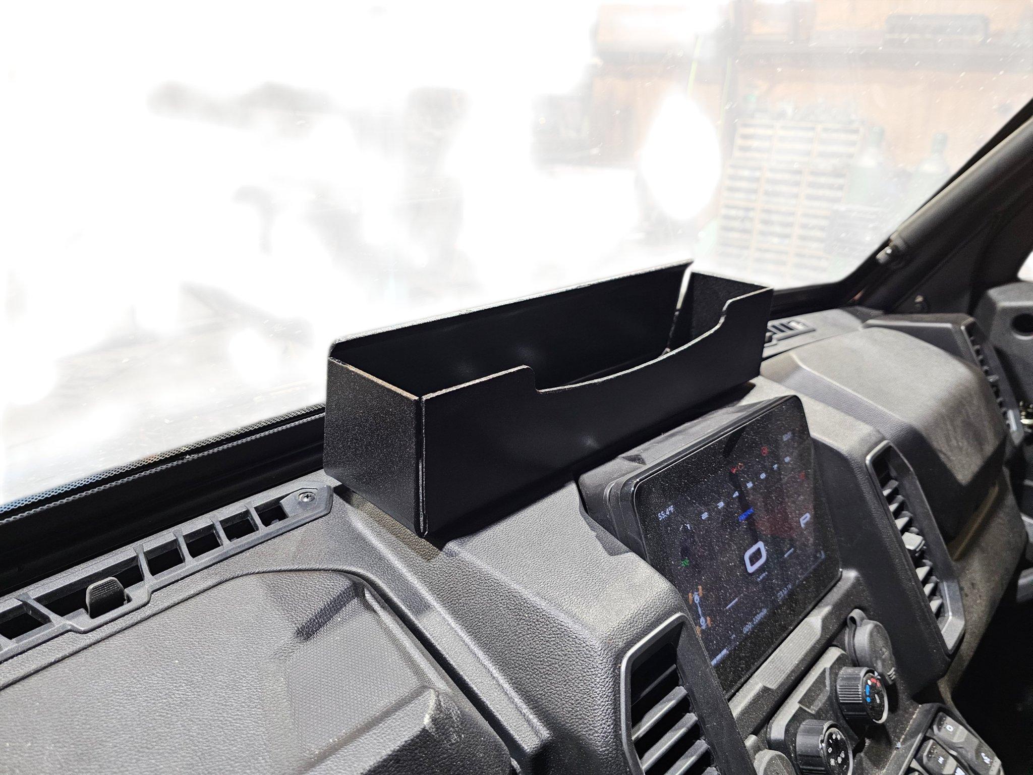U10 dash bin