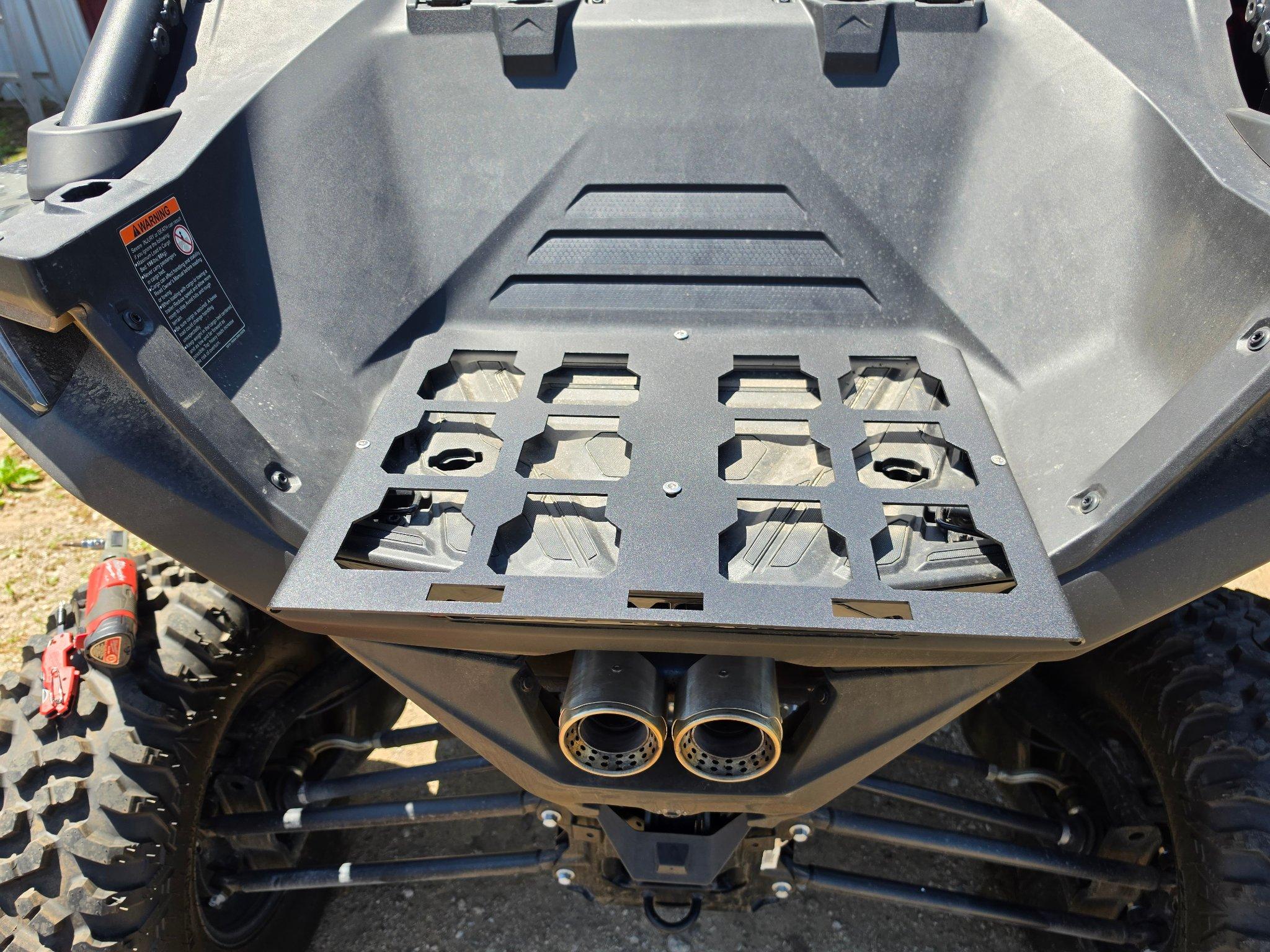Z10 Full Size packout mount plate.