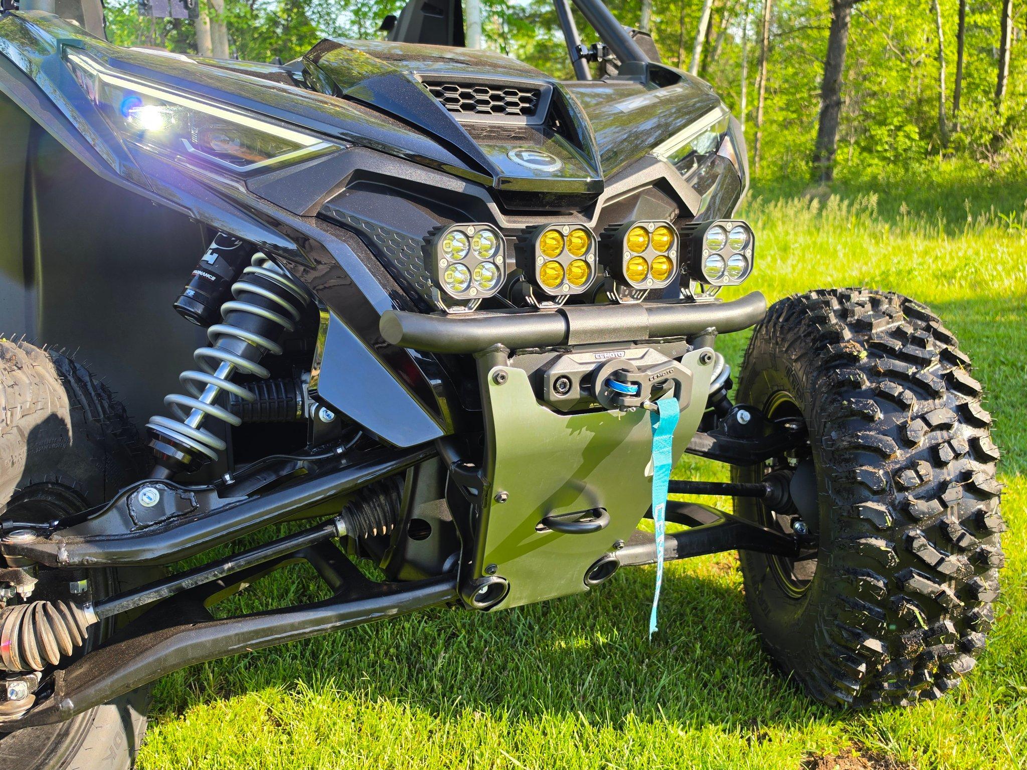 z10 sport bumper light mount